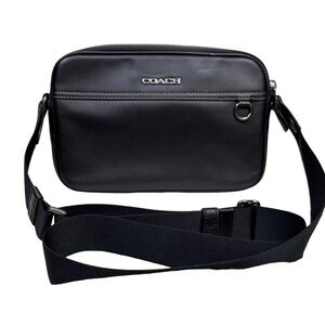 Coach Black Leather Graham Crossbody
Bag Unisex